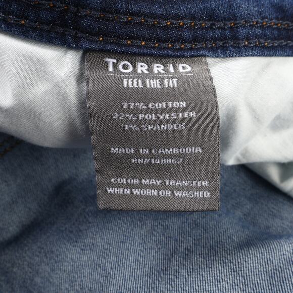 Torrid Womens 22XS Super Stretch Blue Jeans Luxe Slim Boot Dark Wash - Picture 10 of 12